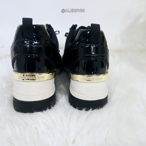 Michael Kors Georgie Nylon and Crocodile Embossed Leather Trainer Sz.9.5 M - Picture 8 of 10